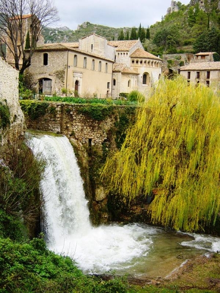 L'histoire de Chez Barmy - Chez Barmy - restaurant SAINT-GUILHEM-LE-DESERT - Les plus beaux villages de l Hérault - meilleur restaurant SAINT-GUILHEM-LE-DESERT